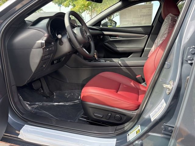 New 2026 MAZDA MAZDA3 Carbon image 13