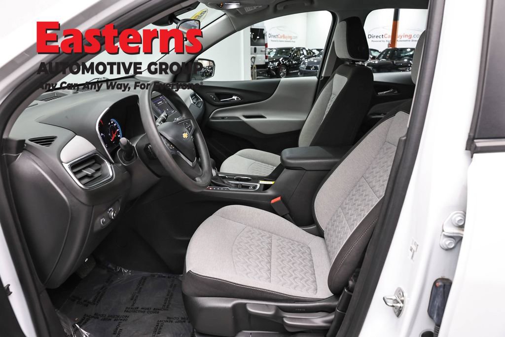 Used 2022 Chevrolet Equinox LS FWD image 13