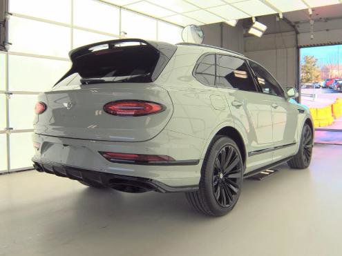 Used 2023 Bentley Bentayga Speed image 3