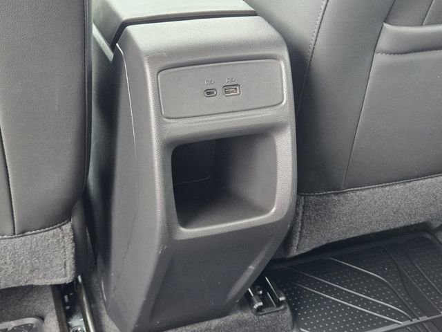 Used 2024 Chevrolet Trax RS w/ Sunroof Package image 15