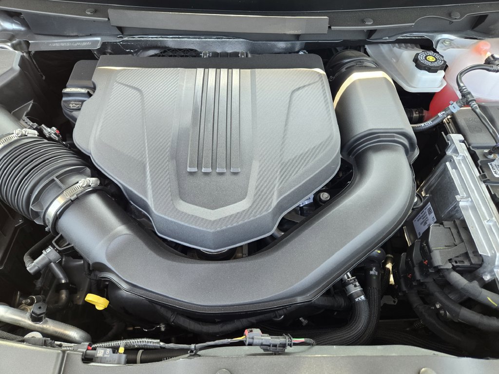 New 2026 Chevrolet Traverse LT w/ Sun and Wheel Package FWD image 22