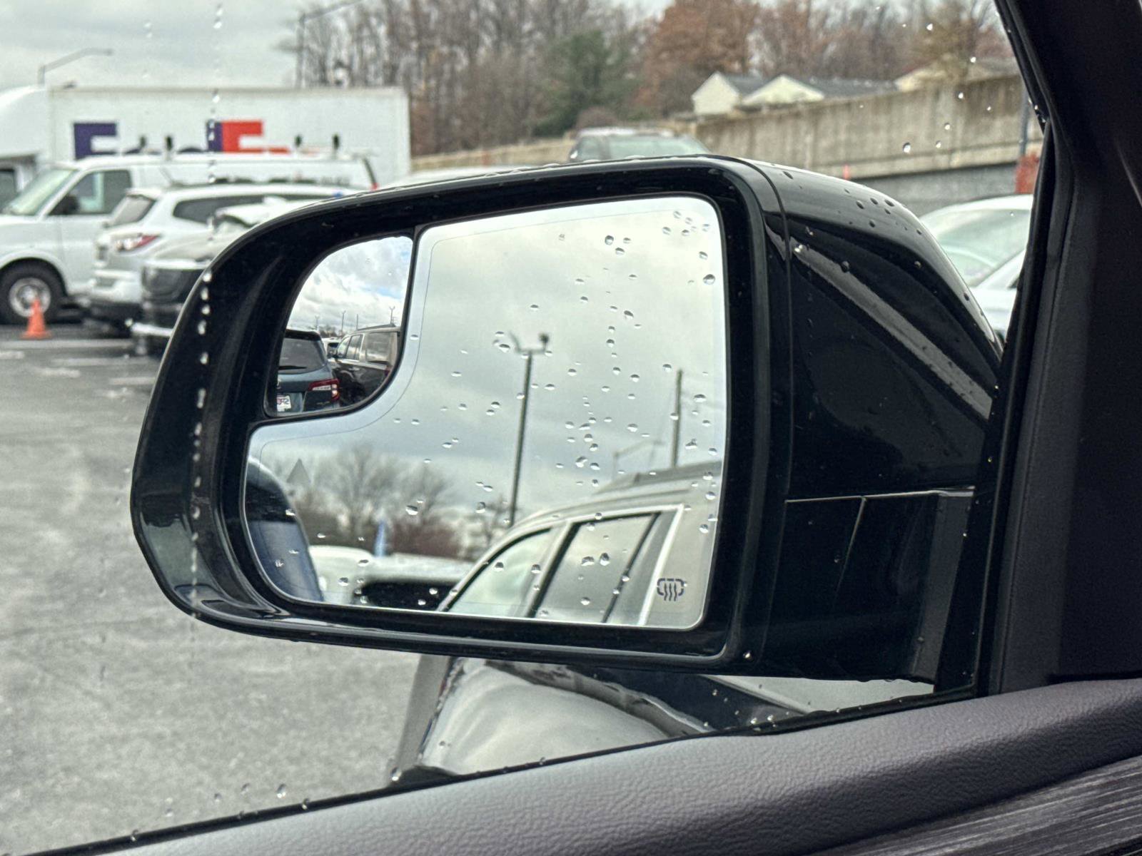 Used 2024 Jeep Wagoneer Series III image 16