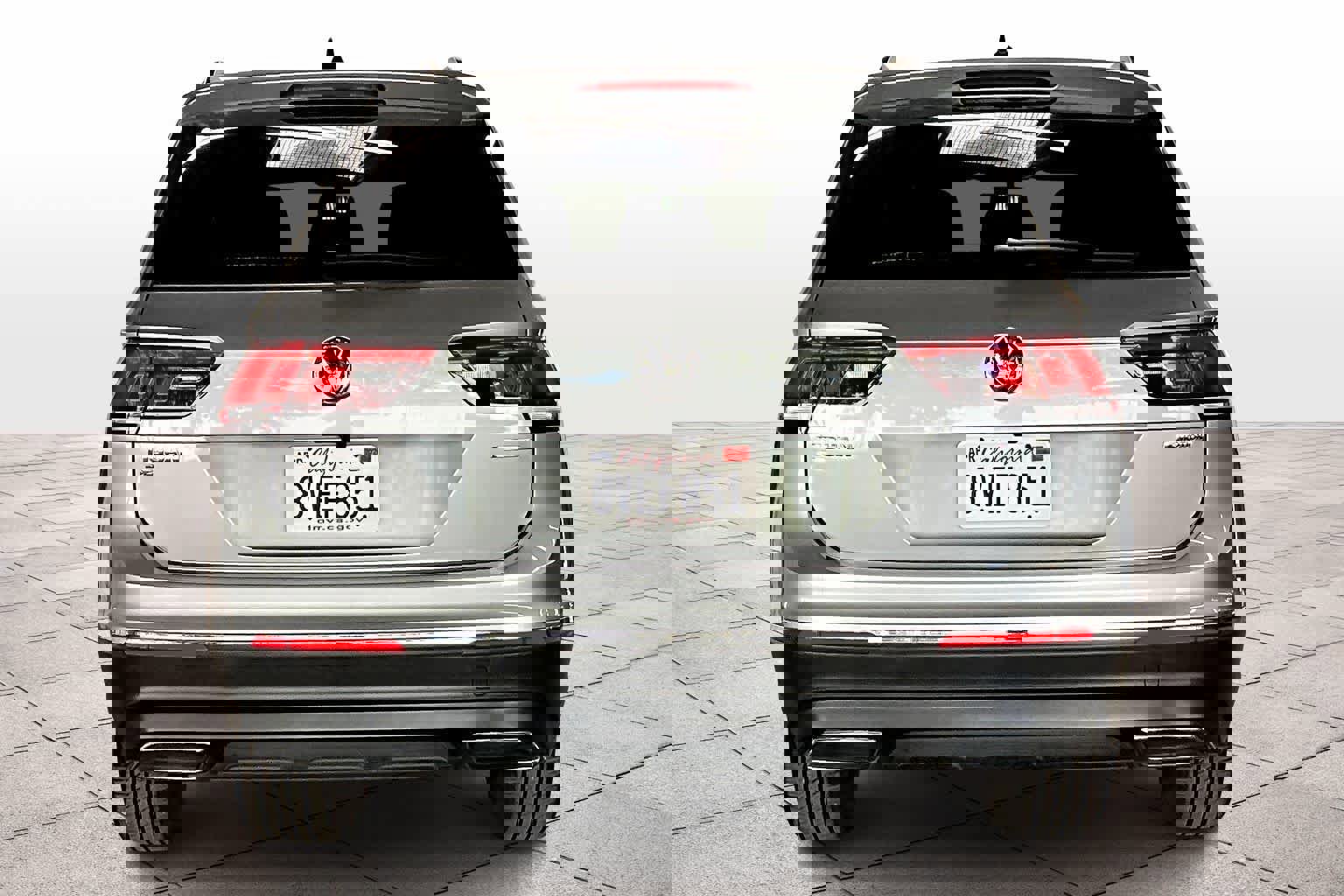 Used 2021 Volkswagen Tiguan SE image 7