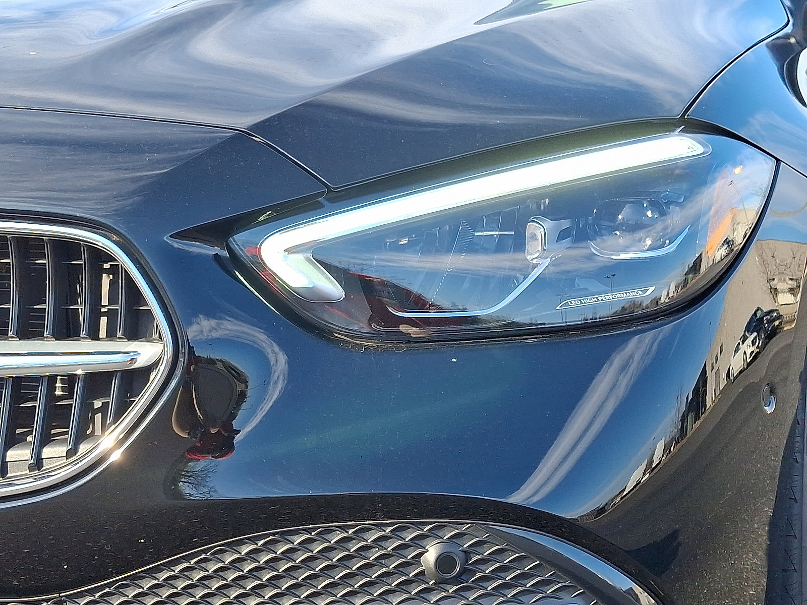 Certified 2025 Mercedes-Benz C 300 4MATIC Sedan image 8