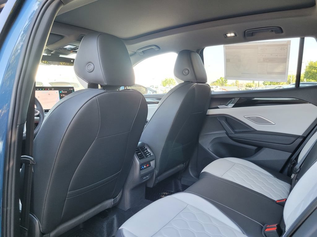 New 2026 Volkswagen Tiguan SEL R-Line AWD/4WD image 14