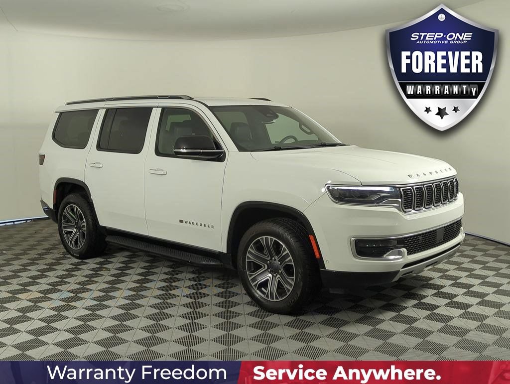 Used 2024 Jeep Wagoneer Series II w/ Flexible Seating Group RWD image 9