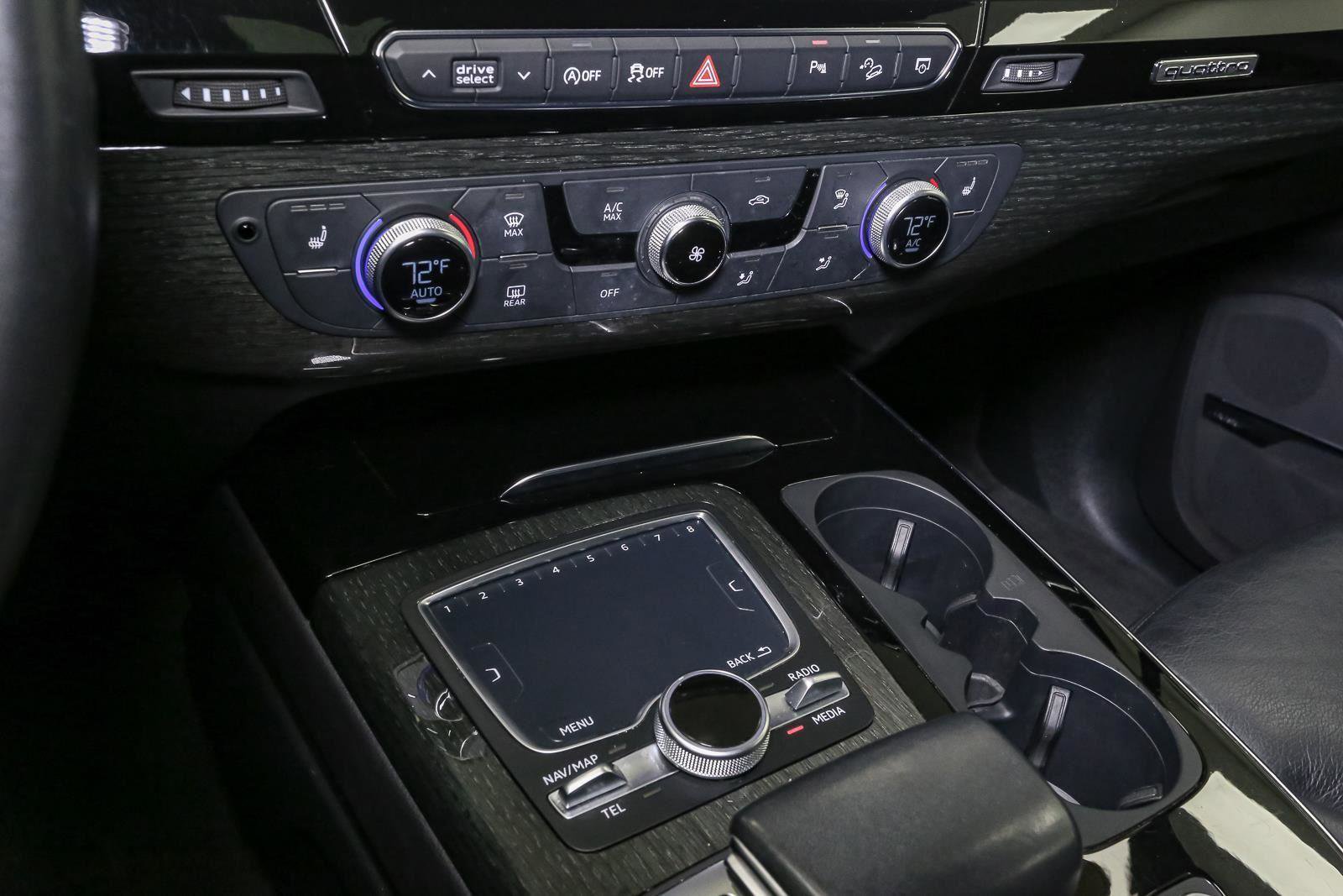 Used 2018 Audi Q7 3.0T Premium Plus w/ Premium Plus Package image 39