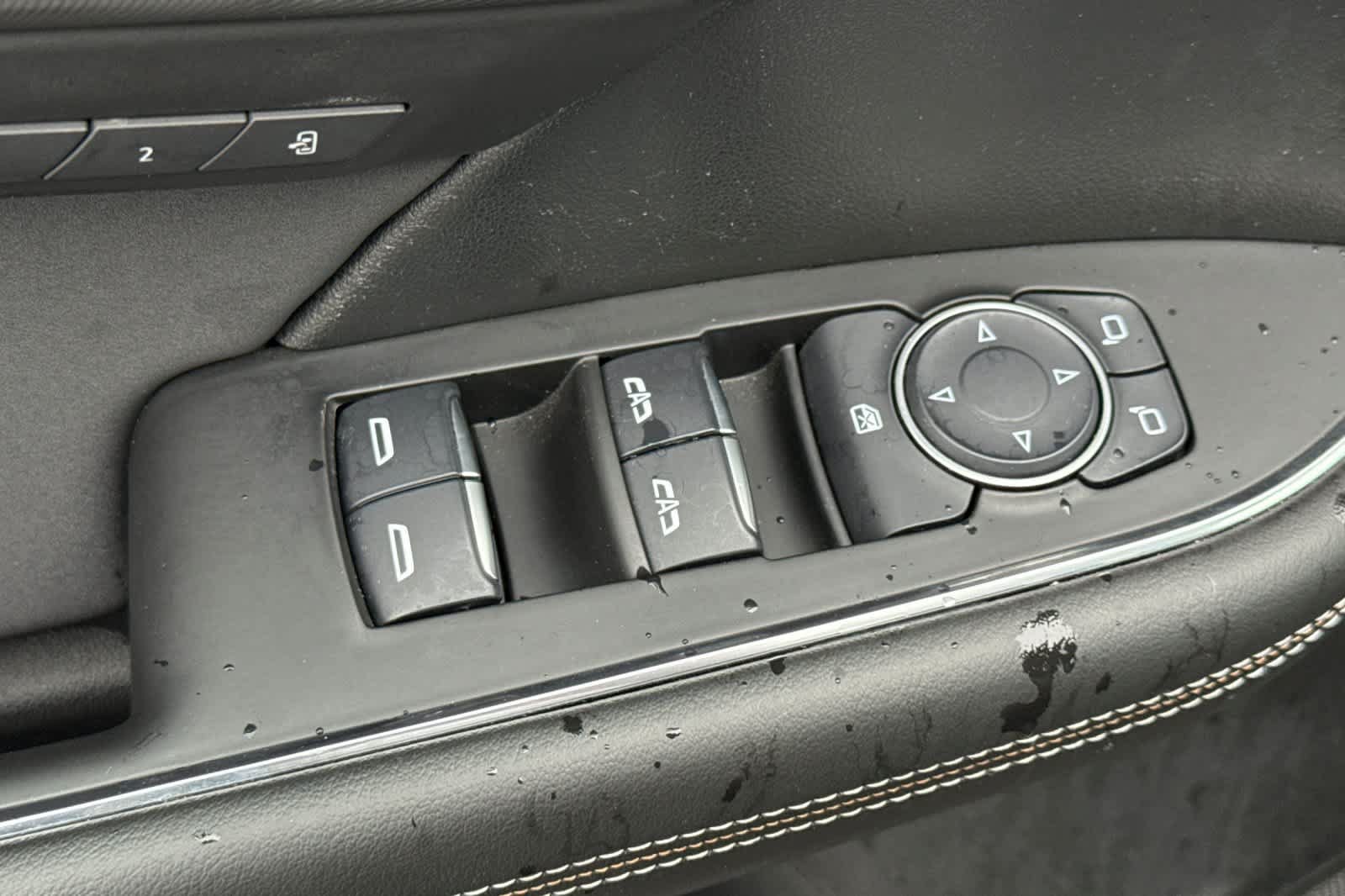 Used 2025 Buick Envision Sport Touring AWD/4WD image 12
