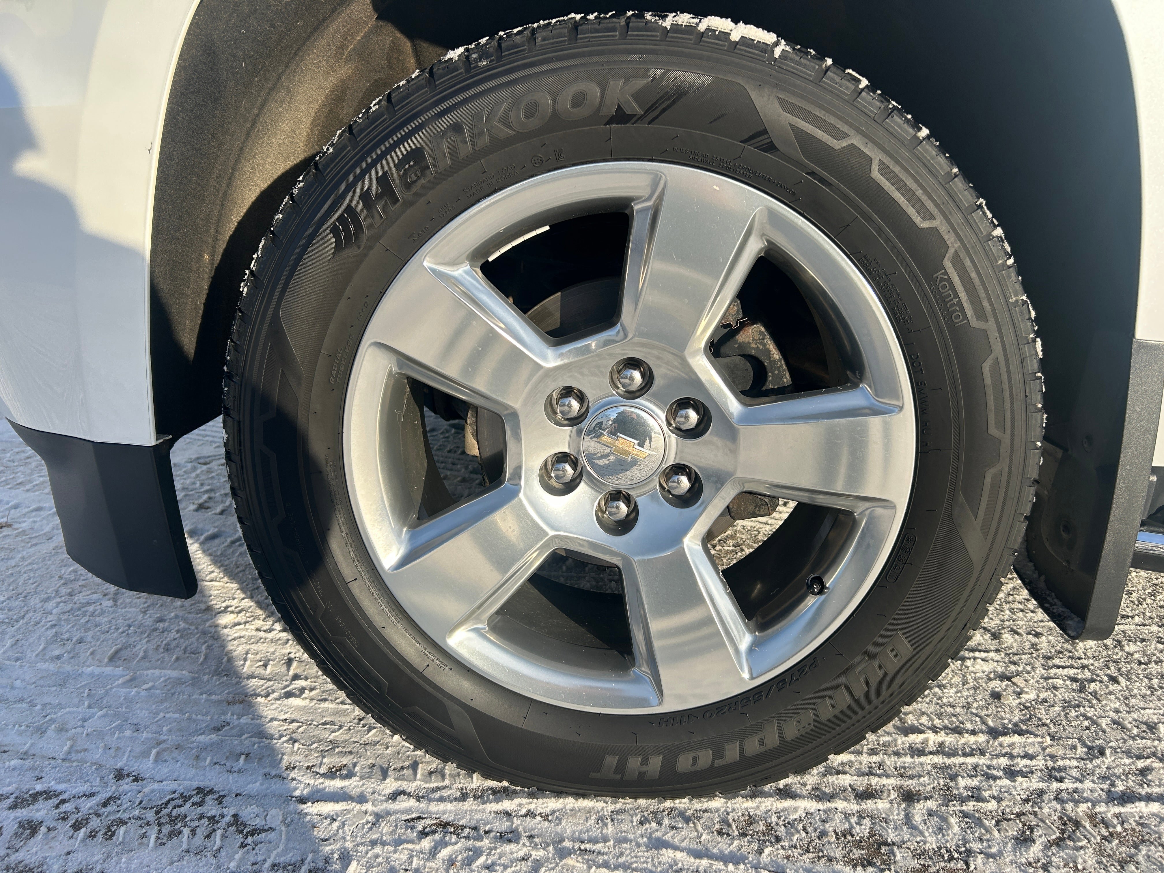 Used 2020 Chevrolet Suburban Premier image 10