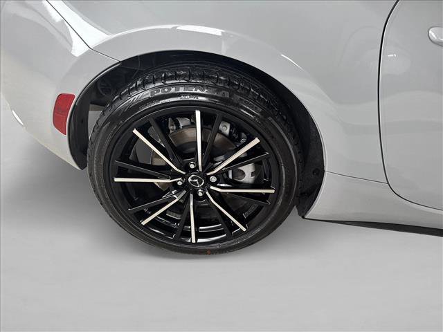 Used 2024 MAZDA MX-5 Miata RF Grand Touring image 11