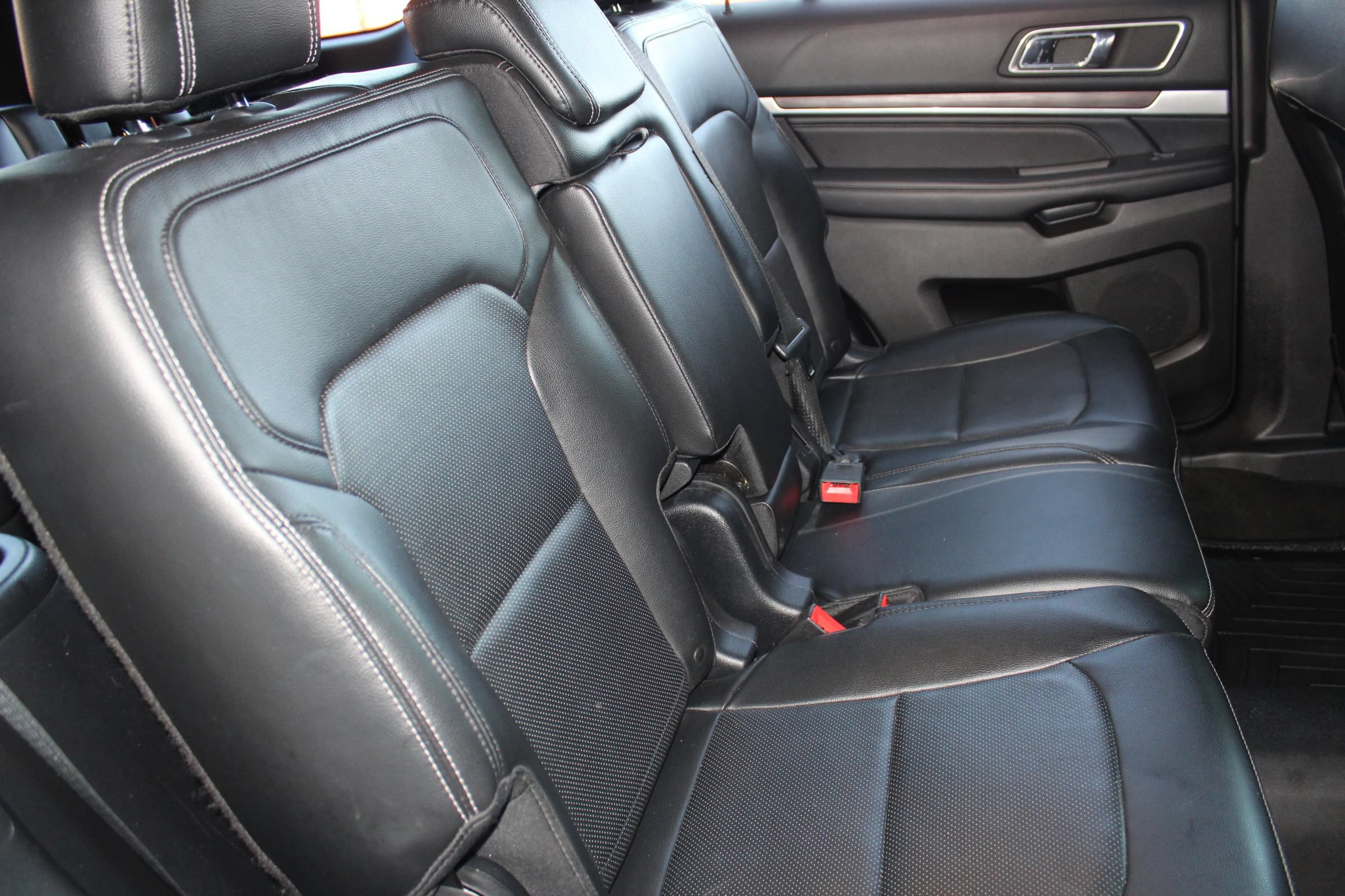 Used 2016 Ford Explorer Limited AWD/4WD image 16