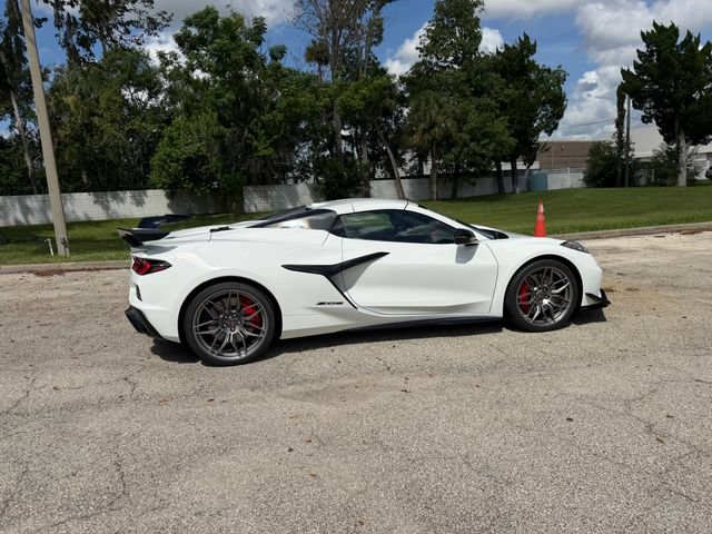 New 2027 Chevrolet Corvette Z06 RWD image 12