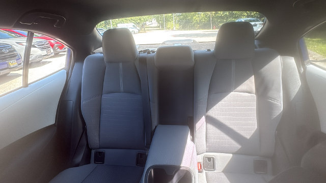Used 2022 Toyota Corolla SE FWD image 29