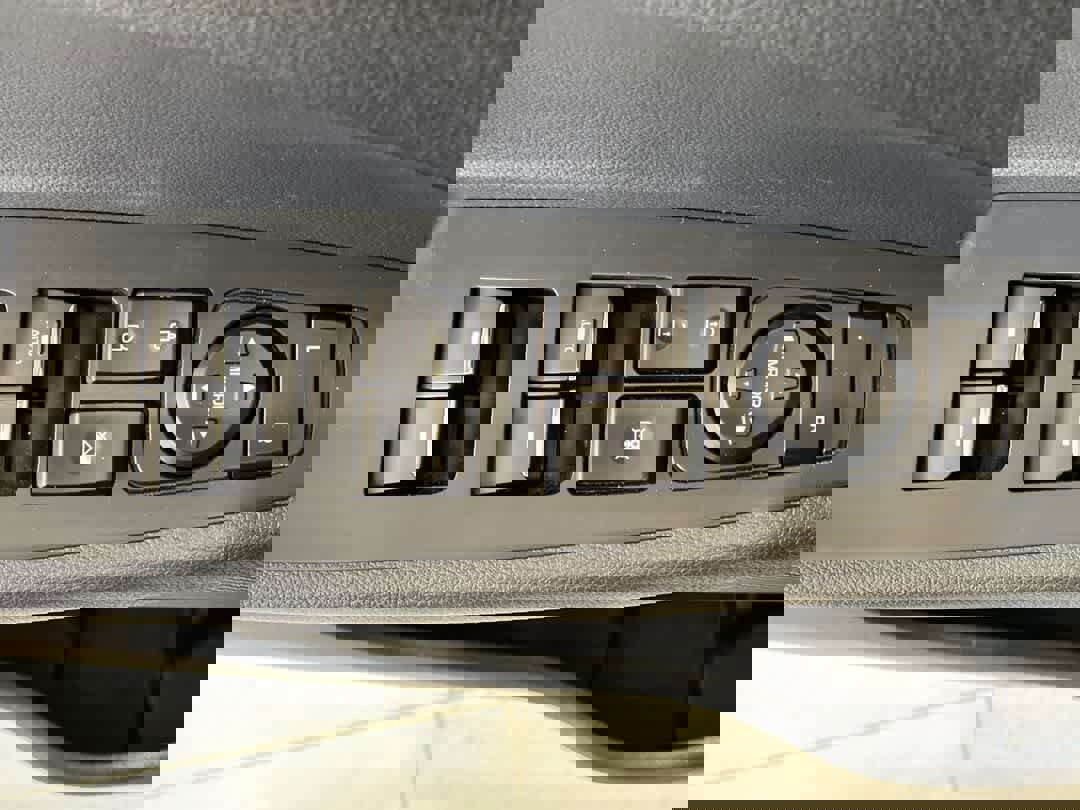 Used 2018 Hyundai Tucson Limited w/ Cargo Package image 16