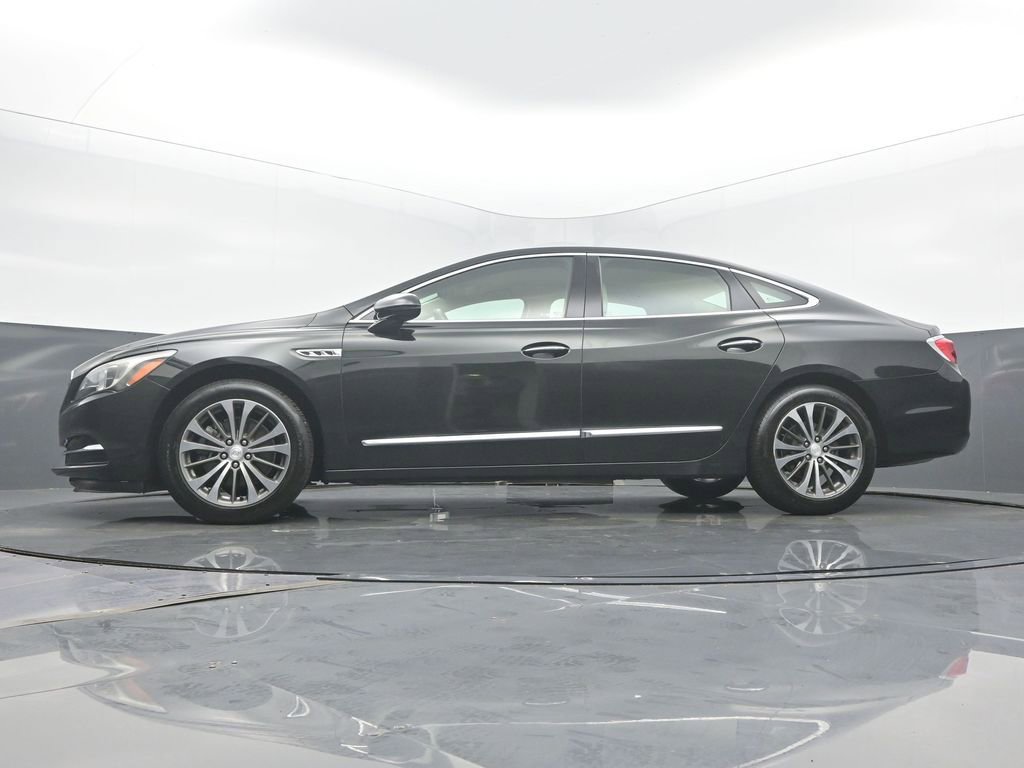 Used 2017 Buick LaCrosse Preferred FWD image 18