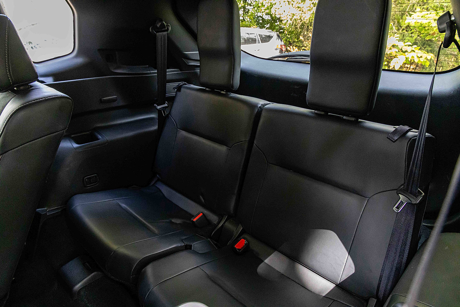 Used 2024 Mitsubishi Outlander AWD image 23