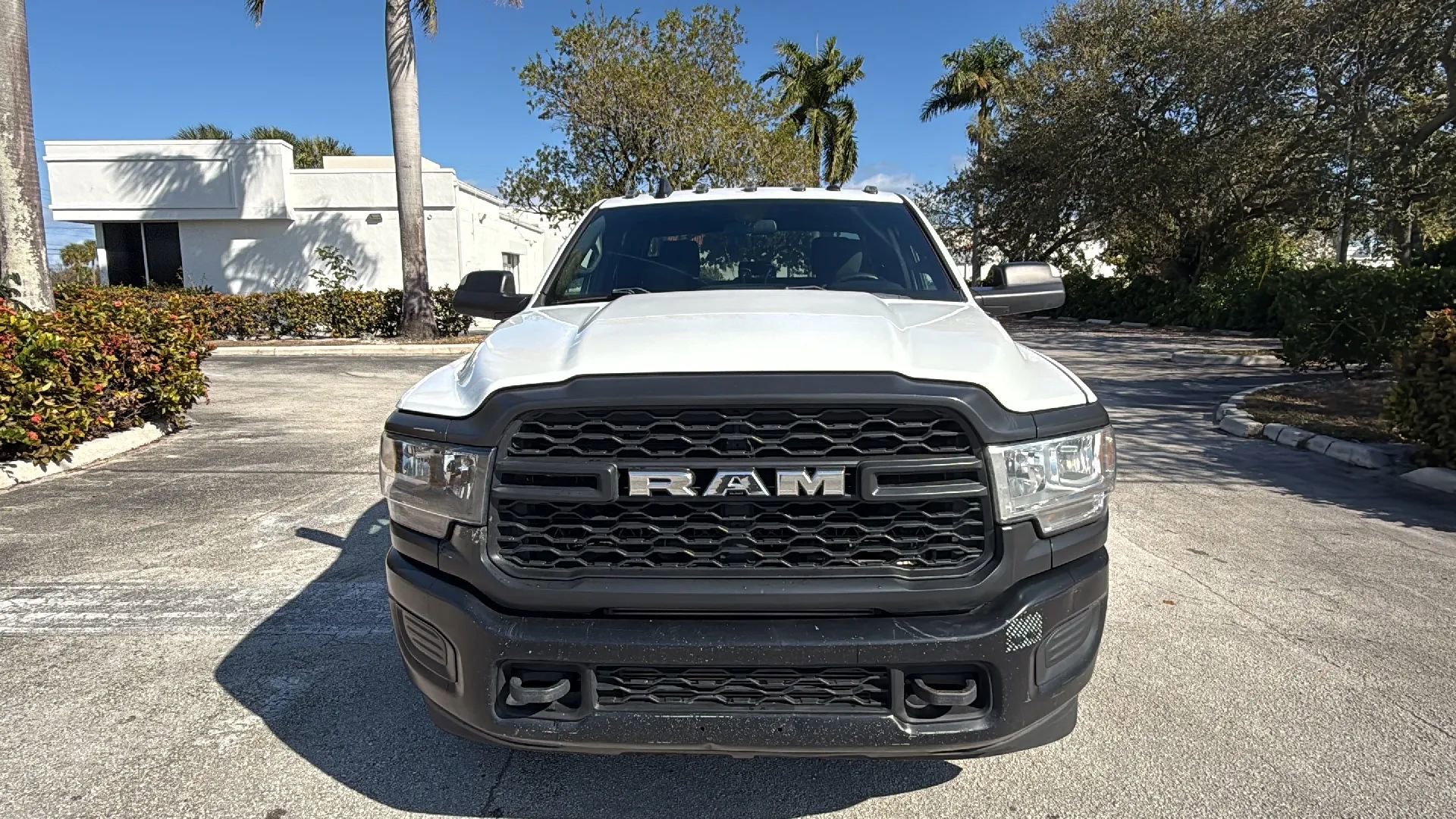 Used 2022 RAM 3500 Tradesman image 7