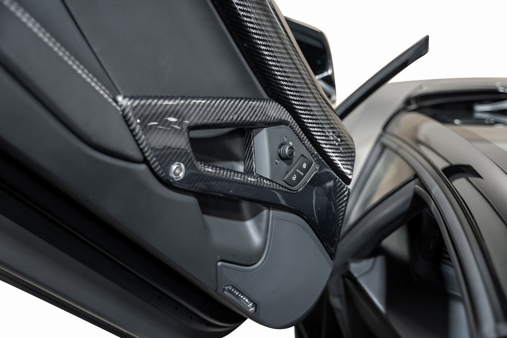 Used 2017 Lamborghini Aventador LP 700-4 image 47