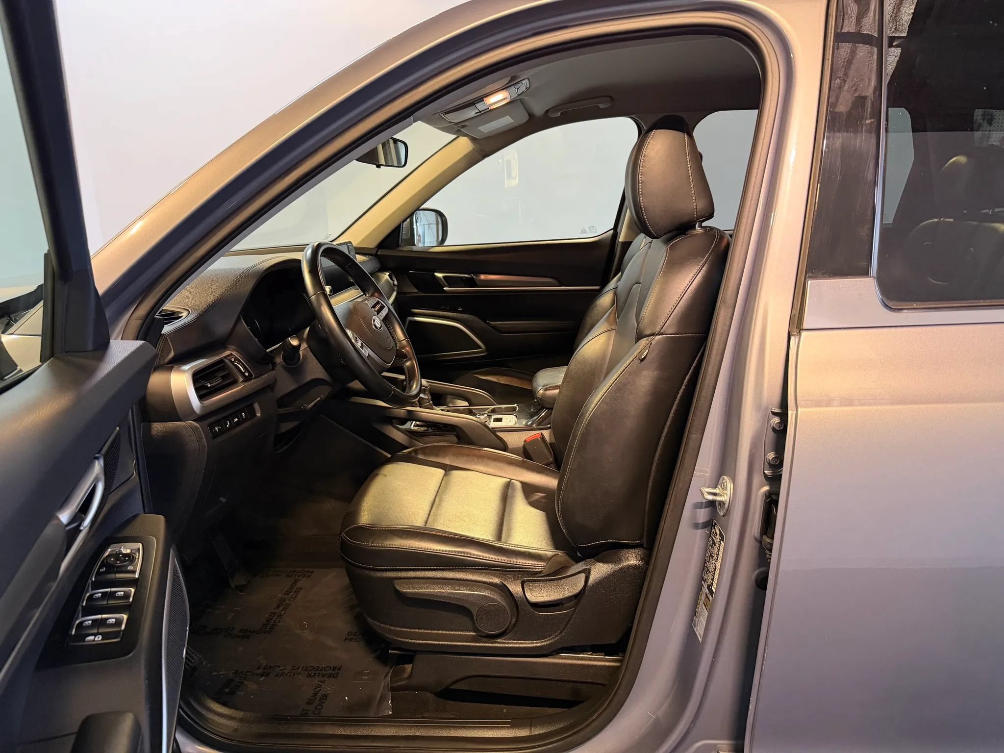 Used 2020 Kia Telluride LX AWD/4WD image 10
