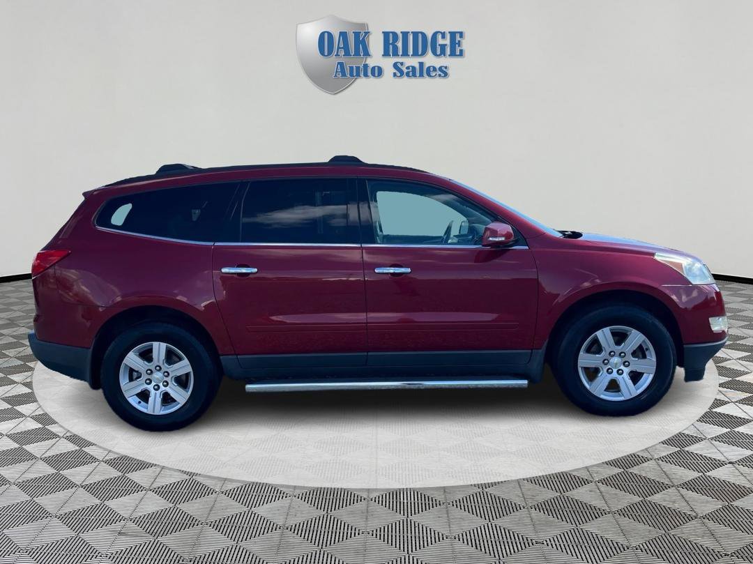 Used 2012 Chevrolet Traverse LT image 4