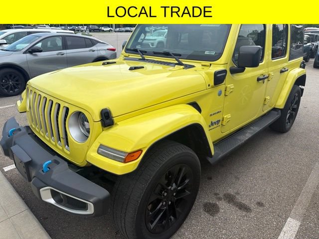 Used 2023 Jeep Wrangler Unlimited Sahara w/ Cold Weather Group AWD/4WD image 3