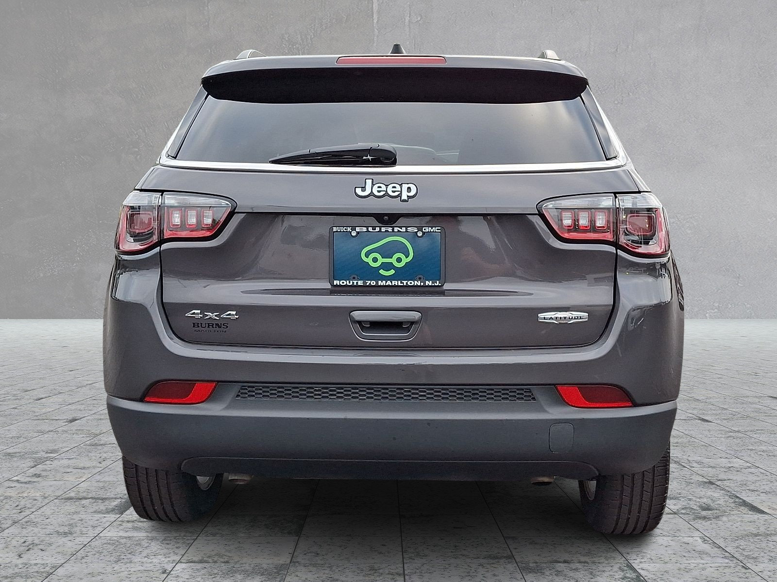 Used 2024 Jeep Compass Latitude AWD/4WD image 5