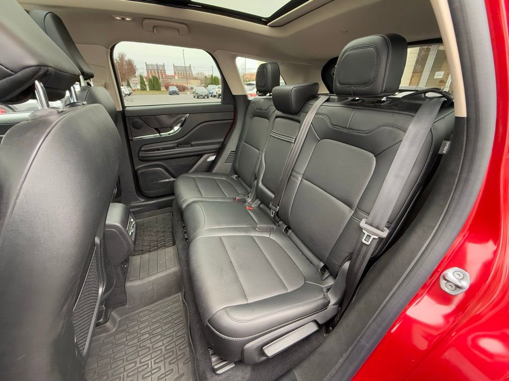 Used 2024 Lincoln Corsair AWD w/ Equipment Group 101A image 31