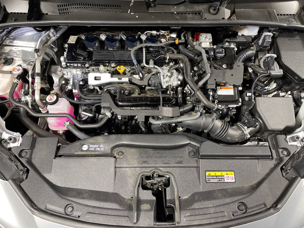 Used 2023 Toyota Prius LE FWD image 9