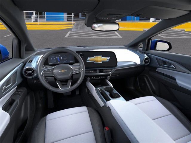New 2025 Chevrolet Equinox EV LT FWD image 15
