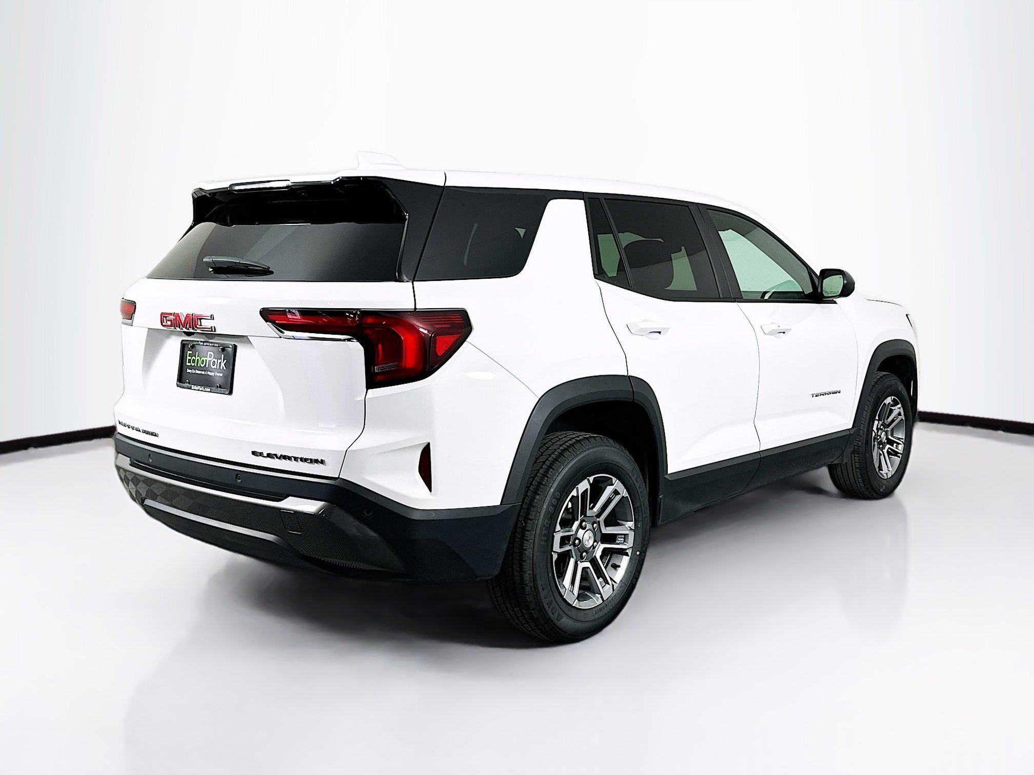 Used 2025 GMC Terrain Elevation AWD/4WD image 9