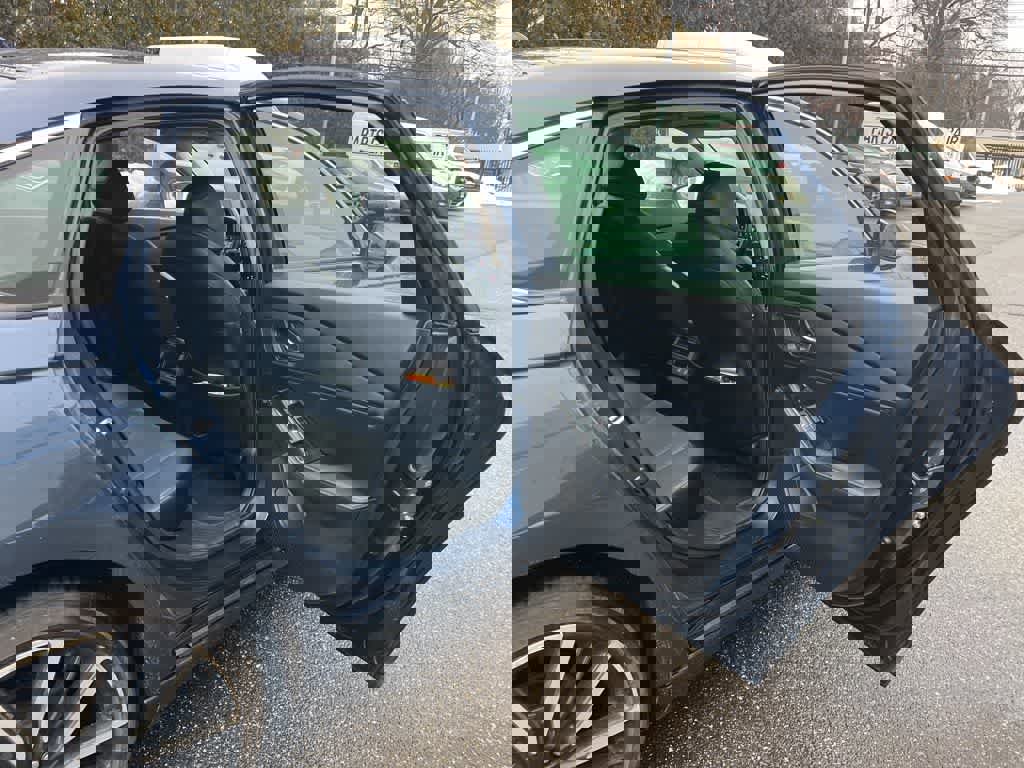 Used 2023 Honda Accord Touring image 9