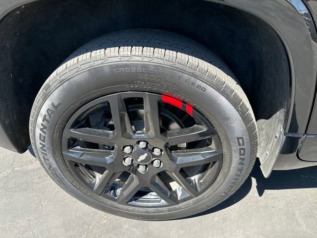 Certified 2021 Chevrolet Traverse Premier w/ Redline Edition FWD image 9
