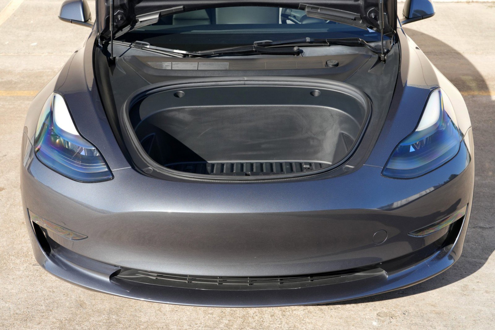 Used 2023 Tesla Model 3 Standard Range RWD image 8