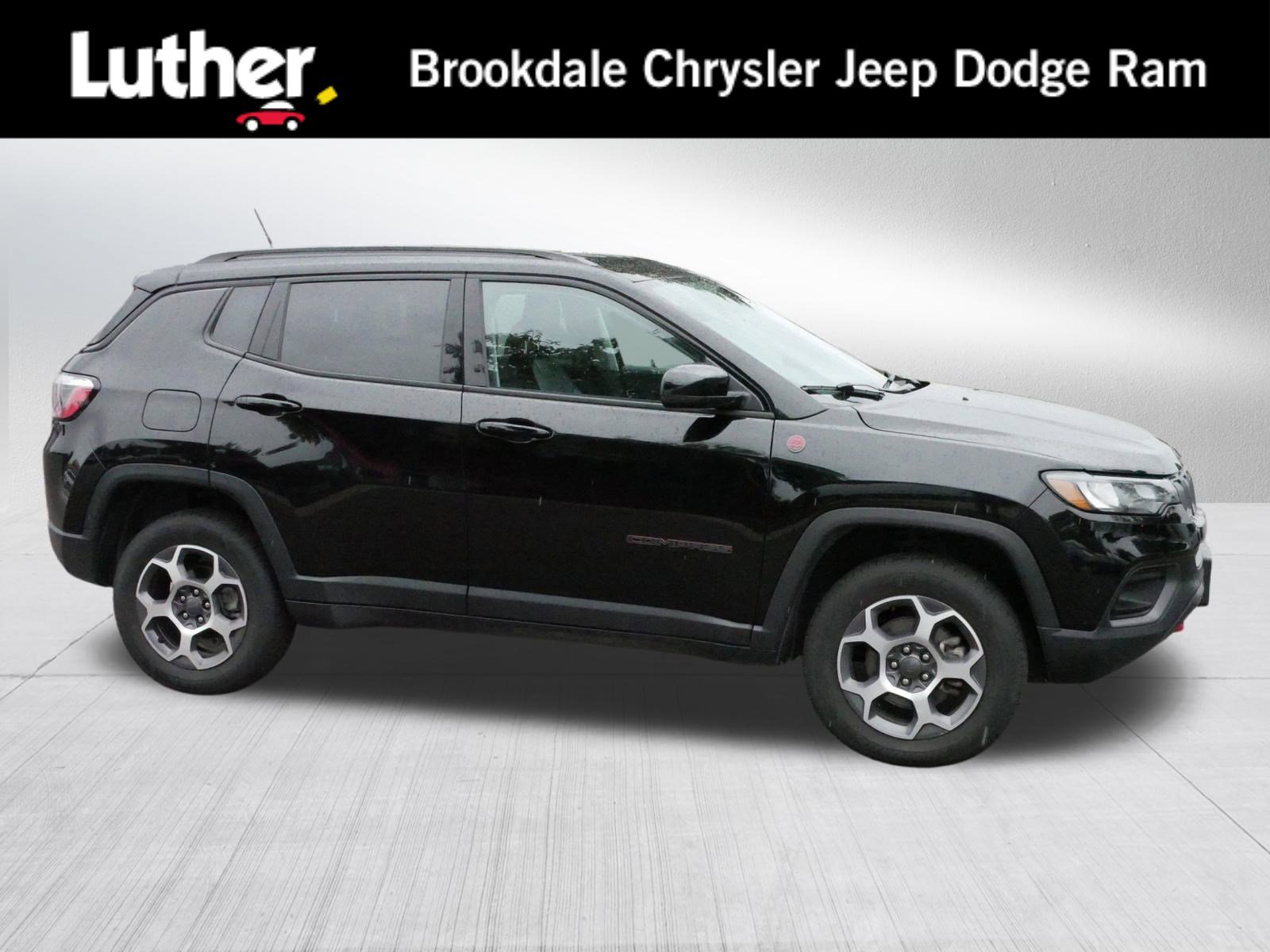 Used 2022 Jeep Compass Trailhawk w/ Trailhawk Convenience Group