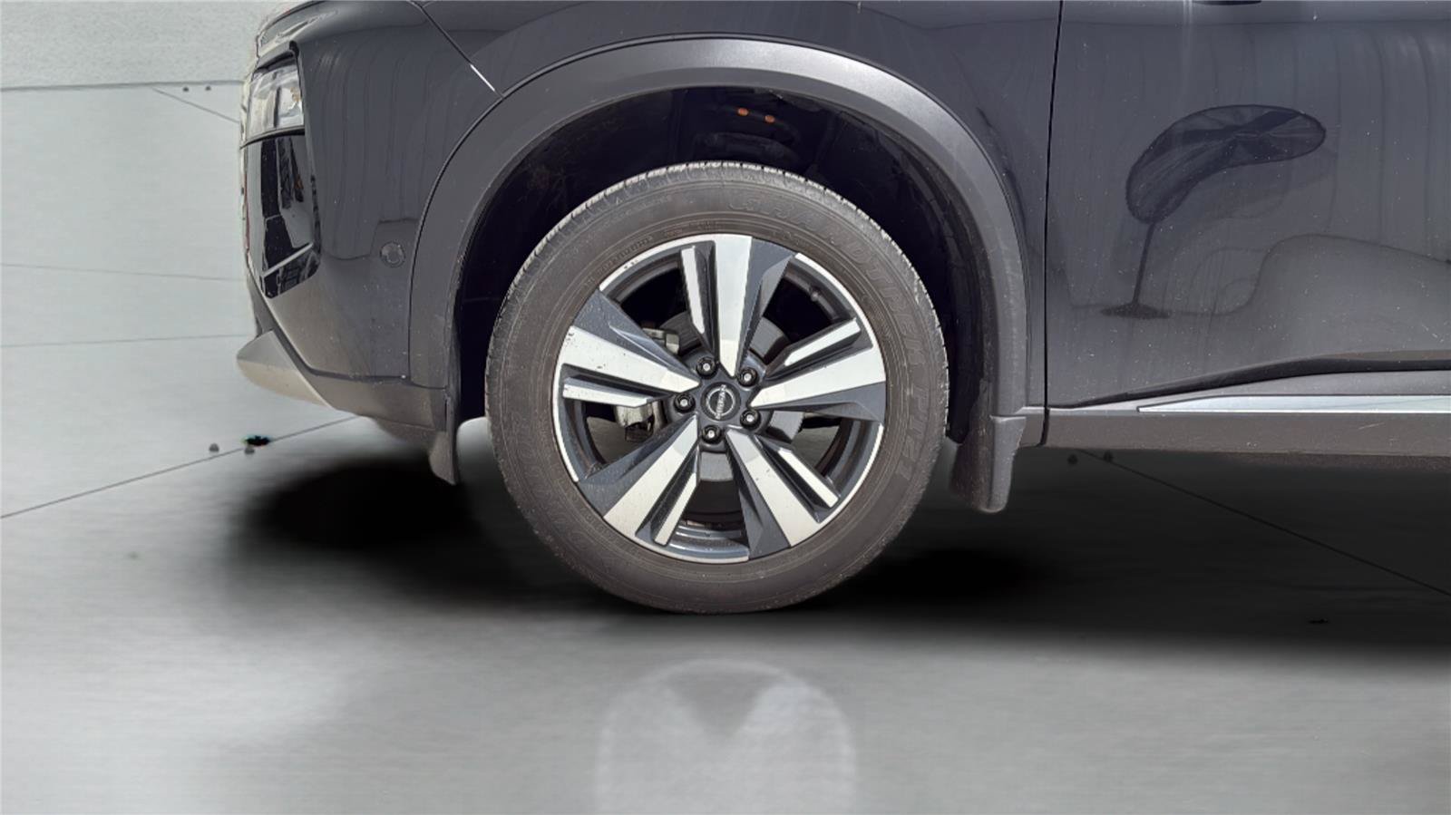 Used 2023 Nissan Rogue Platinum AWD/4WD image 26