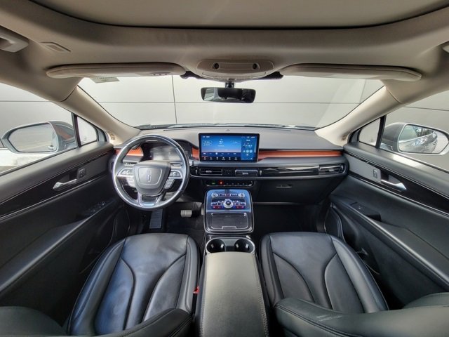 Used 2022 Lincoln Nautilus Reserve image 25