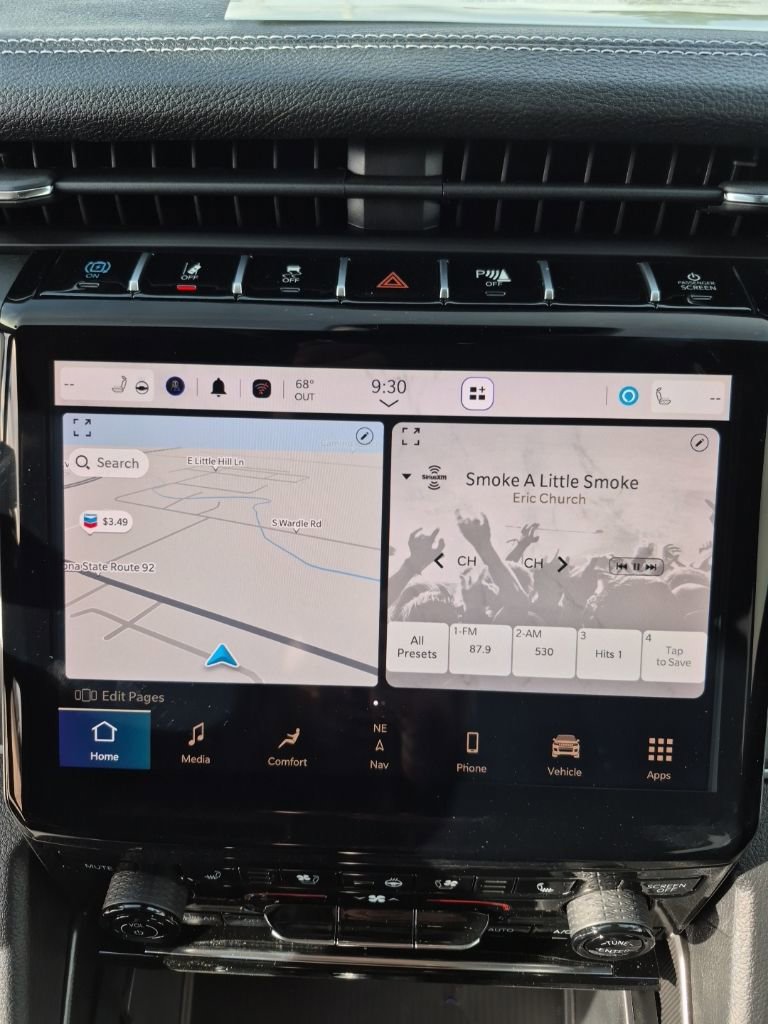 New 2024 Jeep Grand Cherokee Limited 4xe w/ Luxury Tech Group II image 37