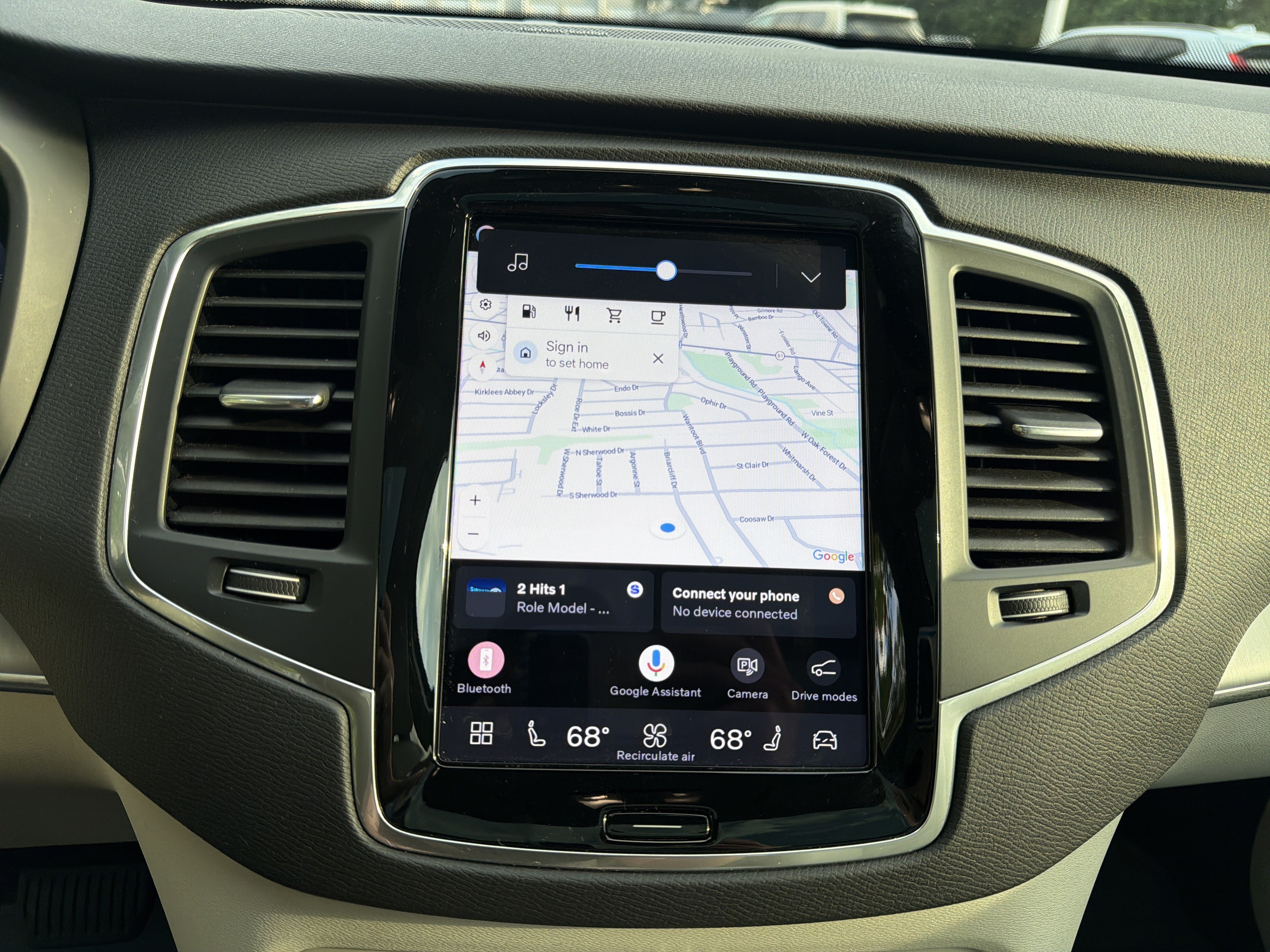 Certified 2023 Volvo XC90 B5 Core w/ Protection Package Premier AWD/4WD image 24