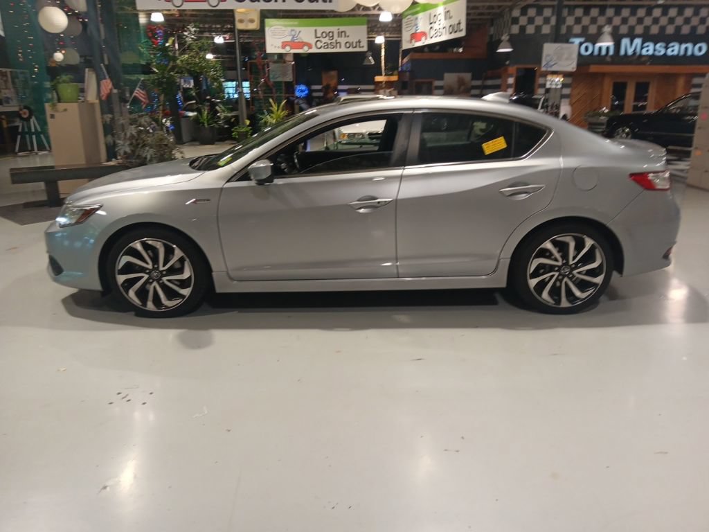 Used 2018 Acura ILX FWD image 14