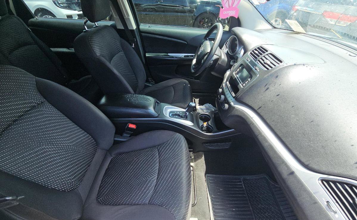 Used 2013 Dodge Journey American Value Package w/ Flexible Seating Group FWD image 9