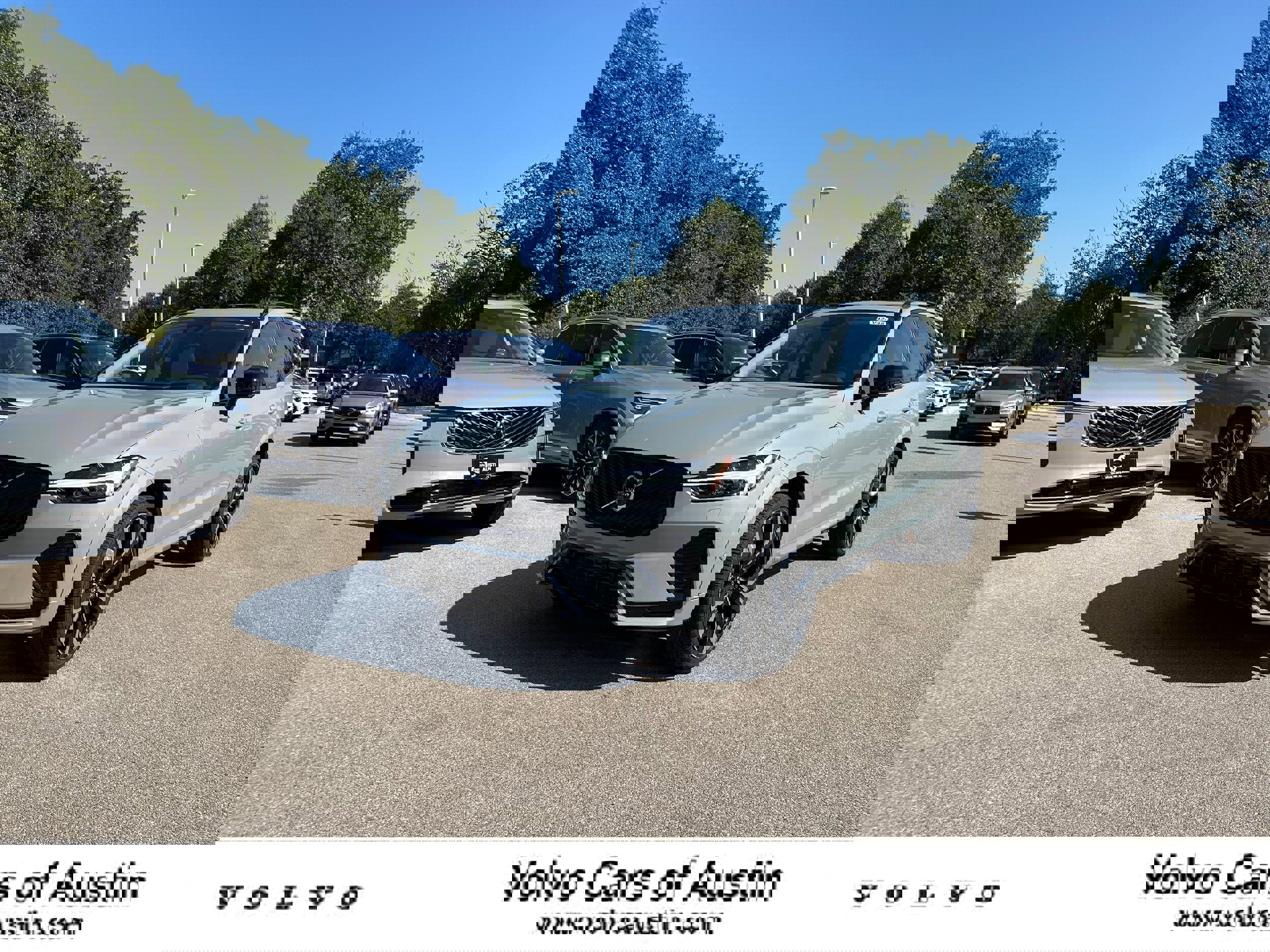 New 2026 Volvo XC60 T8 Ultra w/ Protection Package Premier video 1