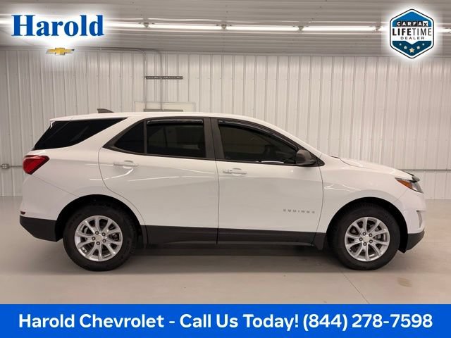 Used 2020 Chevrolet Equinox LS w/ LS Convenience Package AWD/4WD image 6