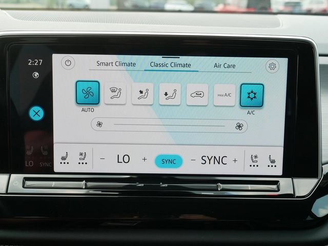 Certified 2026 Volkswagen Atlas Cross Sport SE AWD/4WD image 34