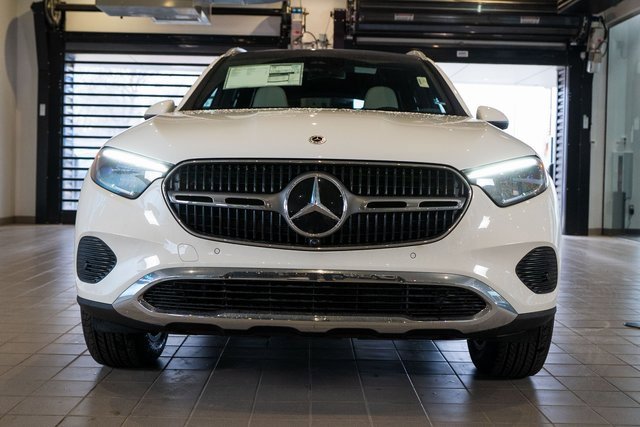 New 2026 Mercedes-Benz GLC 300 4MATIC image 2