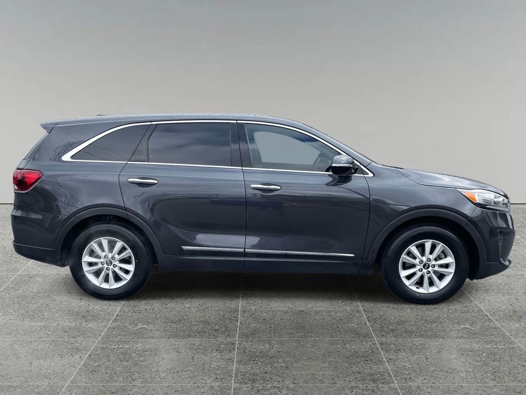 Used 2019 Kia Sorento LX image 6