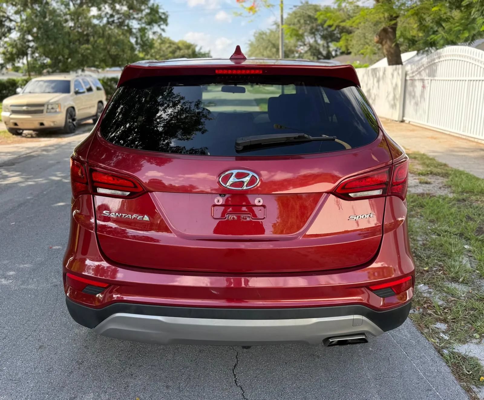 Used 2017 Hyundai Santa Fe Sport FWD image 9