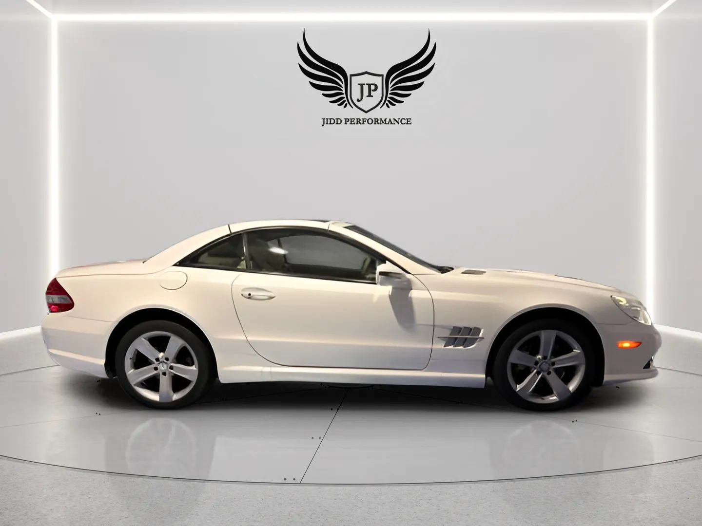 Used 2012 Mercedes-Benz SL 550 image 15