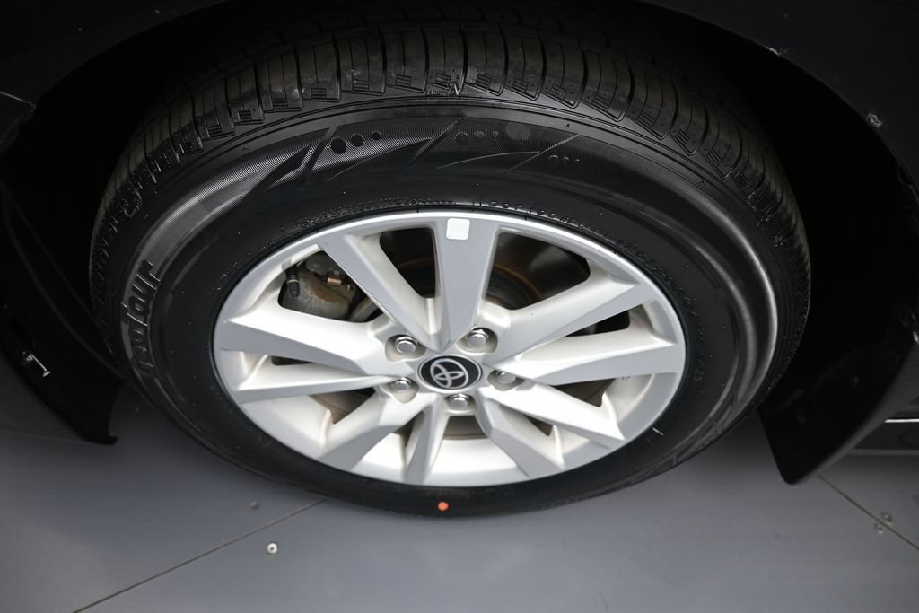 Certified 2025 Toyota Camry LE w/ Convenience Package FWD image 14