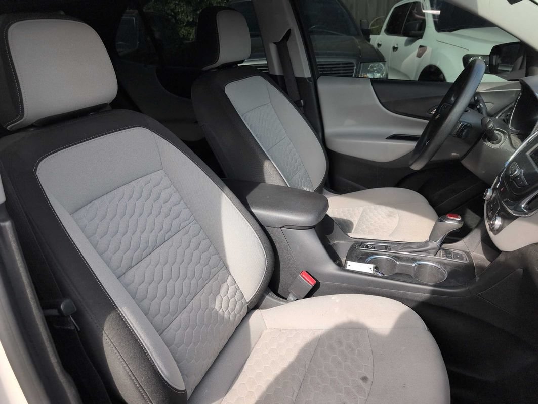 Used 2020 Chevrolet Equinox LT AWD/4WD image 11
