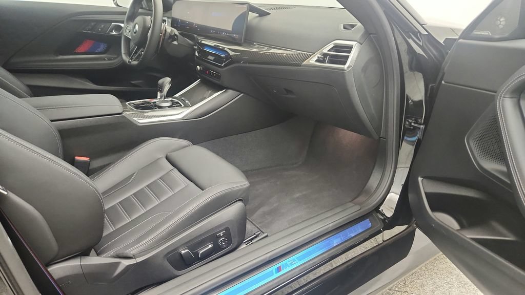 Used 2025 BMW M2 w/ Lighting Package RWD image 25